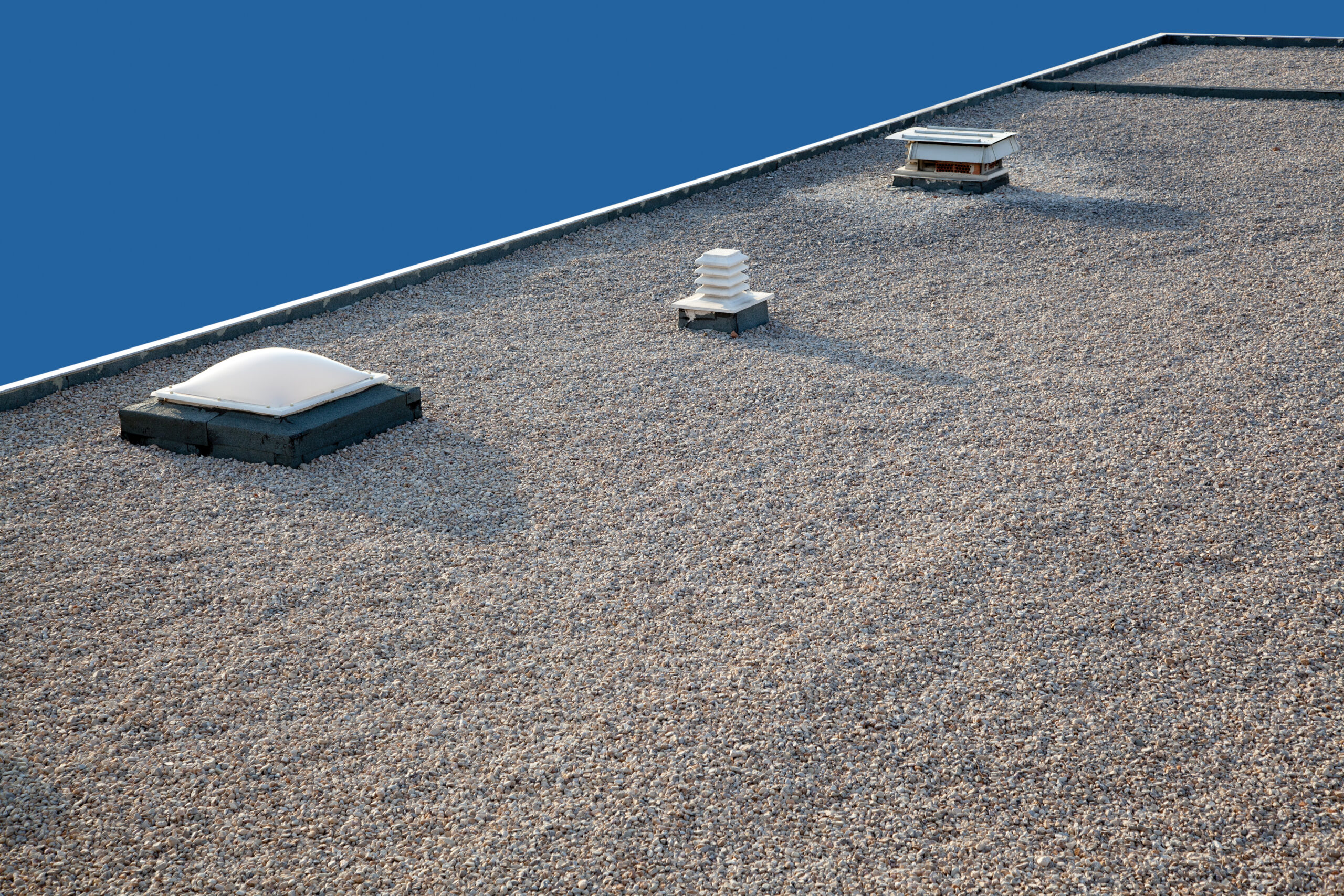 flat gravel roof